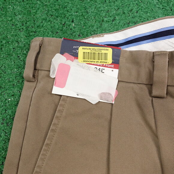 NWT ROUNDTREE & YORKE TRADEMARK CLASSIC FIT CHINO PLEATED KHAKI PANTS 36X34 NEW! - Picture 4 of 9